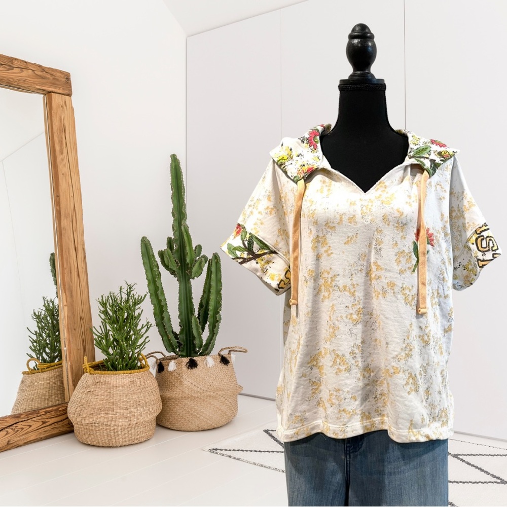 Daily Practice Short Sleeve Floral Embroidered Hooded Sweatshirt